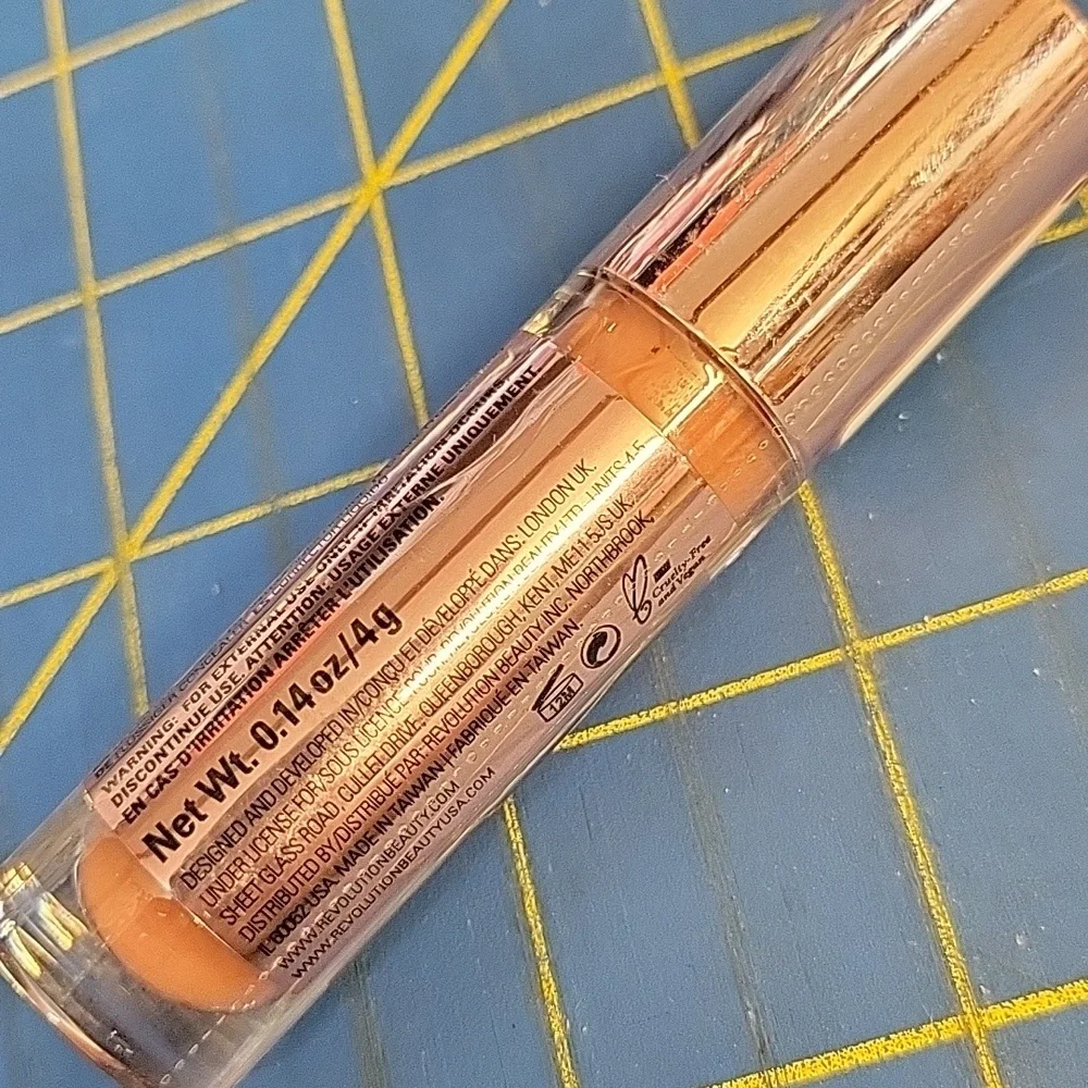 Revolution Conceal & Correct 4g New Sealed Tube Orange